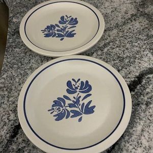Pfaltzgraff Yorktowne dessert plates, 2